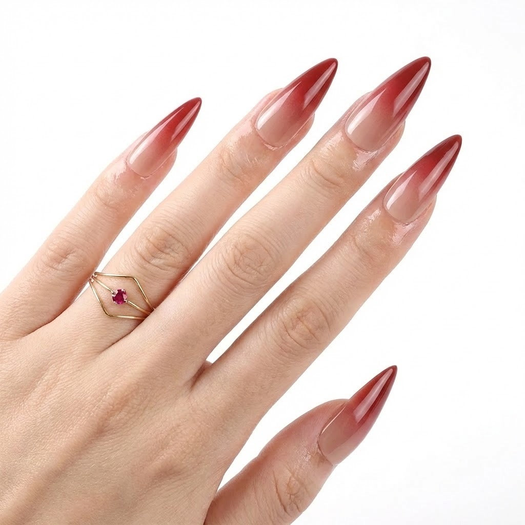 Ruby Ombre Stiletto mediu-Unghii false lucrate manual